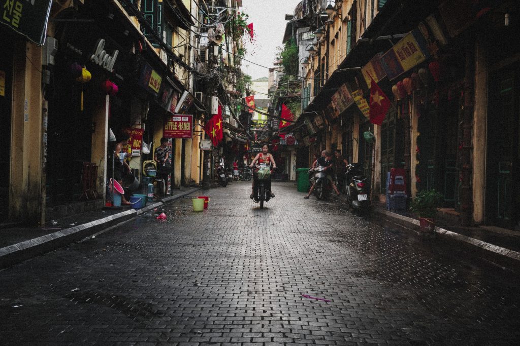 vietnam hanoi travwl e1576419480333