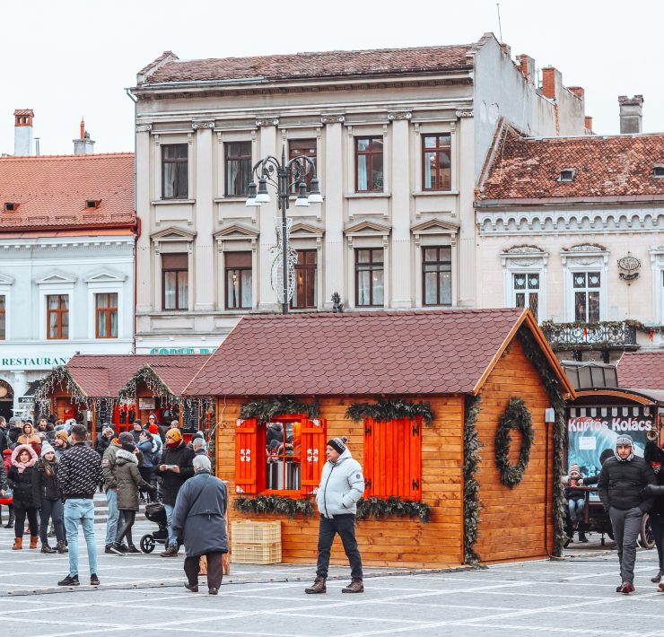 brasov council square romania