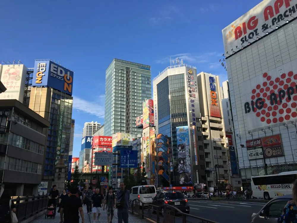 akihabara street tokyo