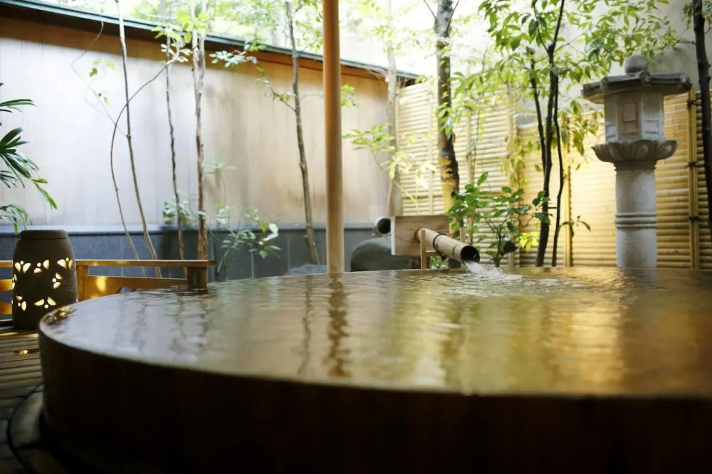 hatori onsen